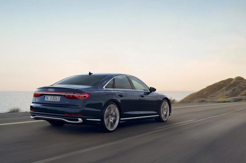 Audi A8 Yollara Veda Ediyor: Son Versiyon Tanıtıldı 1 Audi A8 Yollara Veda Ediyor Son Versiyon Tanıtıldı-1