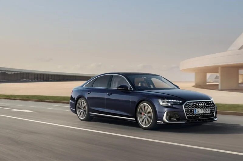 Audi A8 Yollara Veda Ediyor: Son Versiyon Tanıtıldı 2 Audi A8 Yollara Veda Ediyor Son Versiyon Tanıtıldı-2