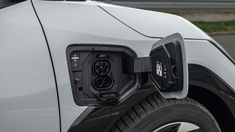 Kapsamlı Emisyon Analizi Elektrikli Otomobiller Gerçekten Daha çevreci Mi