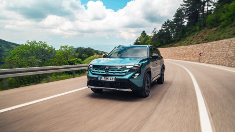 Renault CEO'sundan net mesaj Türkiye'ye ne söz verdiysek yaptık