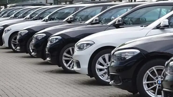 Otomotiv satışları yüzde 10 daraldı