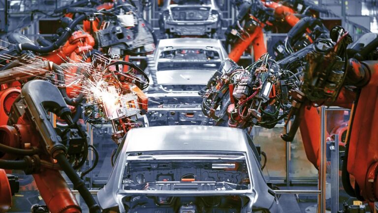 Otomotiv Sektörünün Devleri Anlaştı Ortak Yazılıma Geçiyorlar