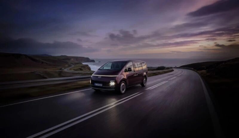 Elektrikli Hyundai Staria, Avrupa Da Satışa Çıktı İşte Fiyatı Ve Özellikleri 1
