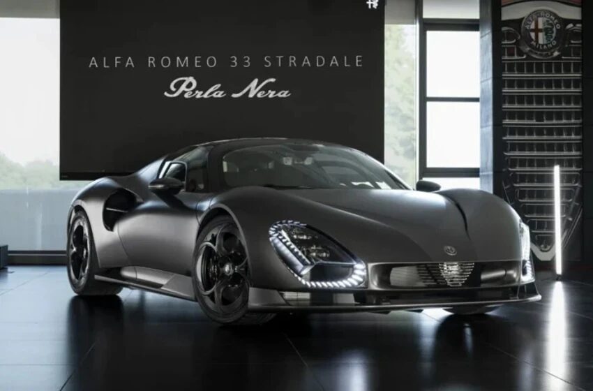 Sadece 1 Tane Üretildi! Alfa Romeo’nun “Siyah İnci”Si Görücüye Çıktı 2 Sadece 1 Tane Üretildi Alfa Romeo Nun Siyah İncisi Görücüye Çıktı 2