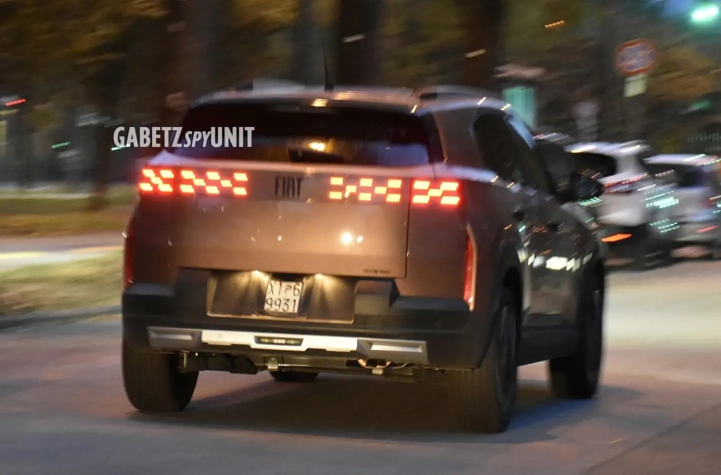 Yeni Fiat Grizzly'Nin Arka Tasarımı Şimdiden Tartışma Yarattı: &Quot;Tekerlekli Sığınak&Quot; 1 Yeni Fiat Grizzly Nin Arka Tasarımı Şimdiden Tartışma Yarattı Tekerlekli Sığınak 1