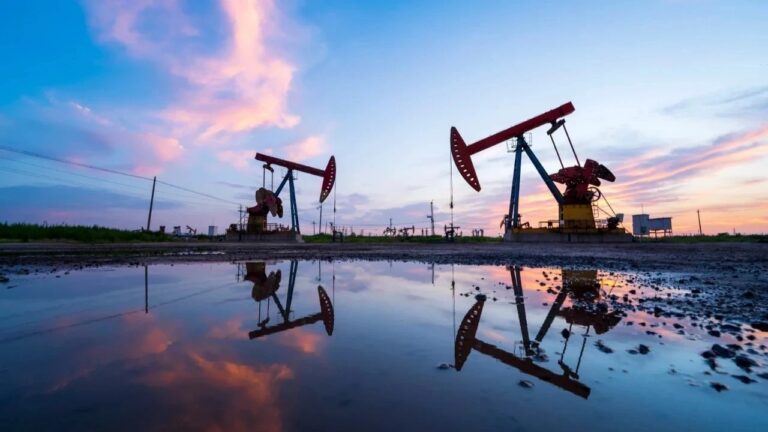 Petrol Piyasasında Hesaplar Sil Baştan Dev Banka Tahmini Yukarı çekti